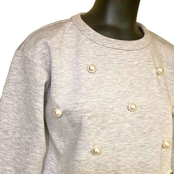 Banana Republic Gray Pearl Trimmed Sweatshirt Top - Picture 2 of 6